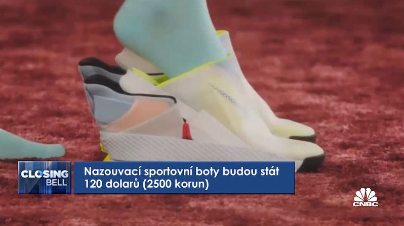 Nike uvádí první samonazouvací tenisky